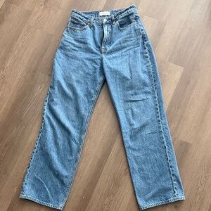 Abercrombie & Fitch Women's Straight Leg Jeans in Medium Blue